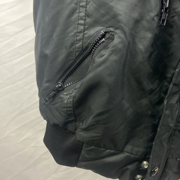 Vintage TRW Black Swingster Size Medium Jacket Racing Performance Parts - Picture 4 of 10